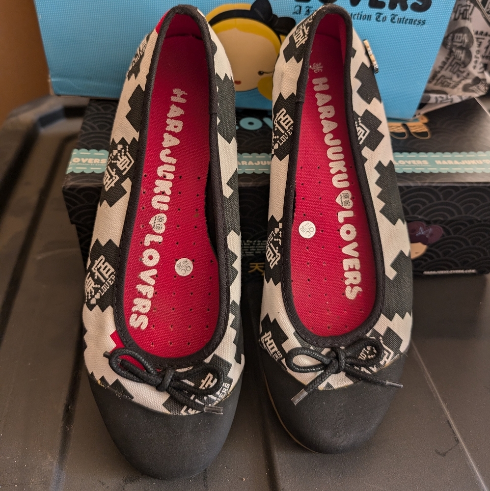 Harajuku Lovers by Gwen Stefani ballet flats